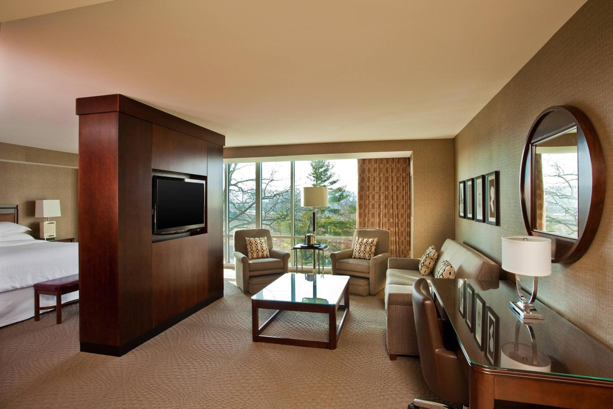 Sheraton Valley Forge King Of Prussia Exterior photo